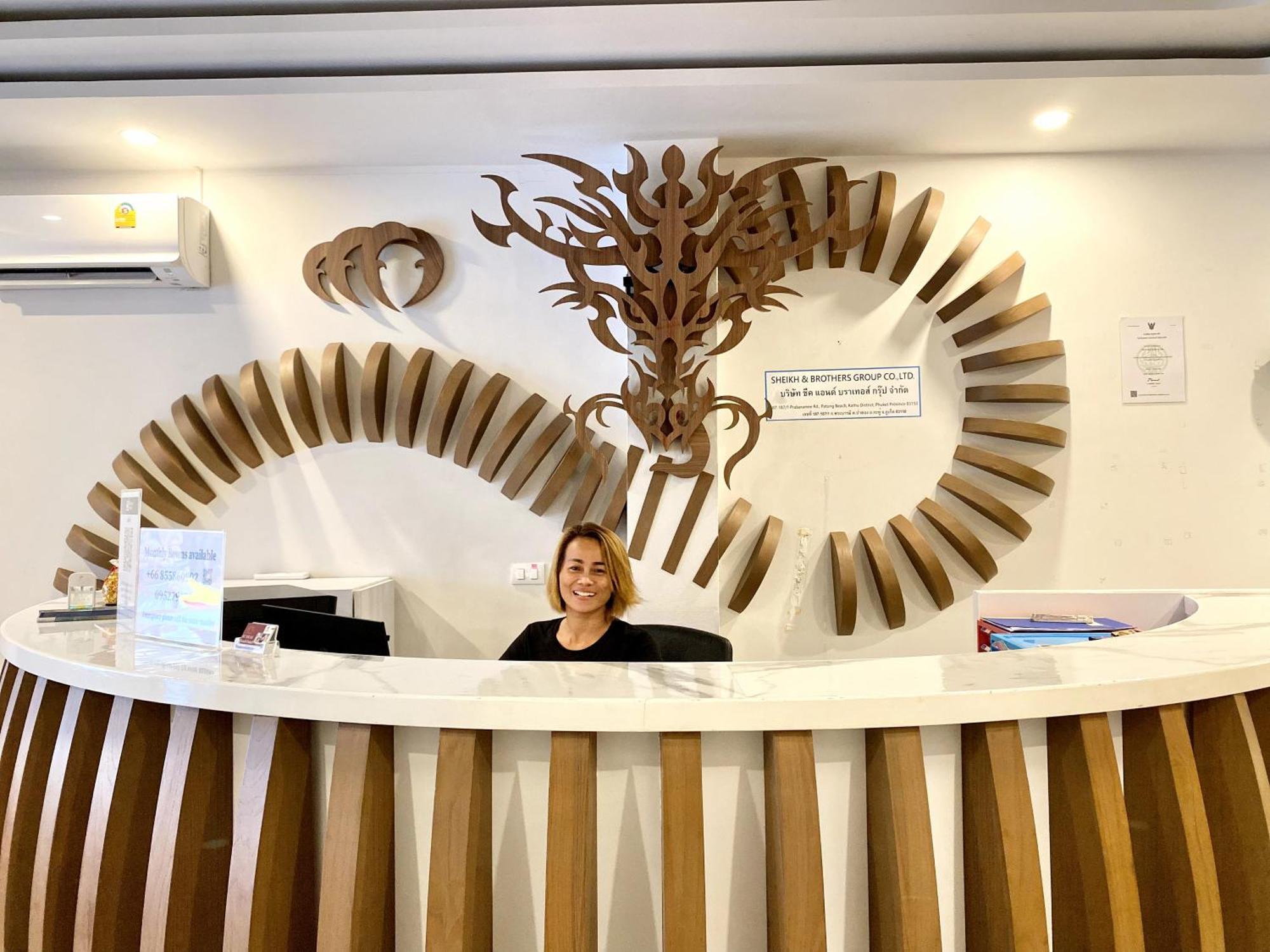 Sunray Beach Hotel Patong 외부 사진