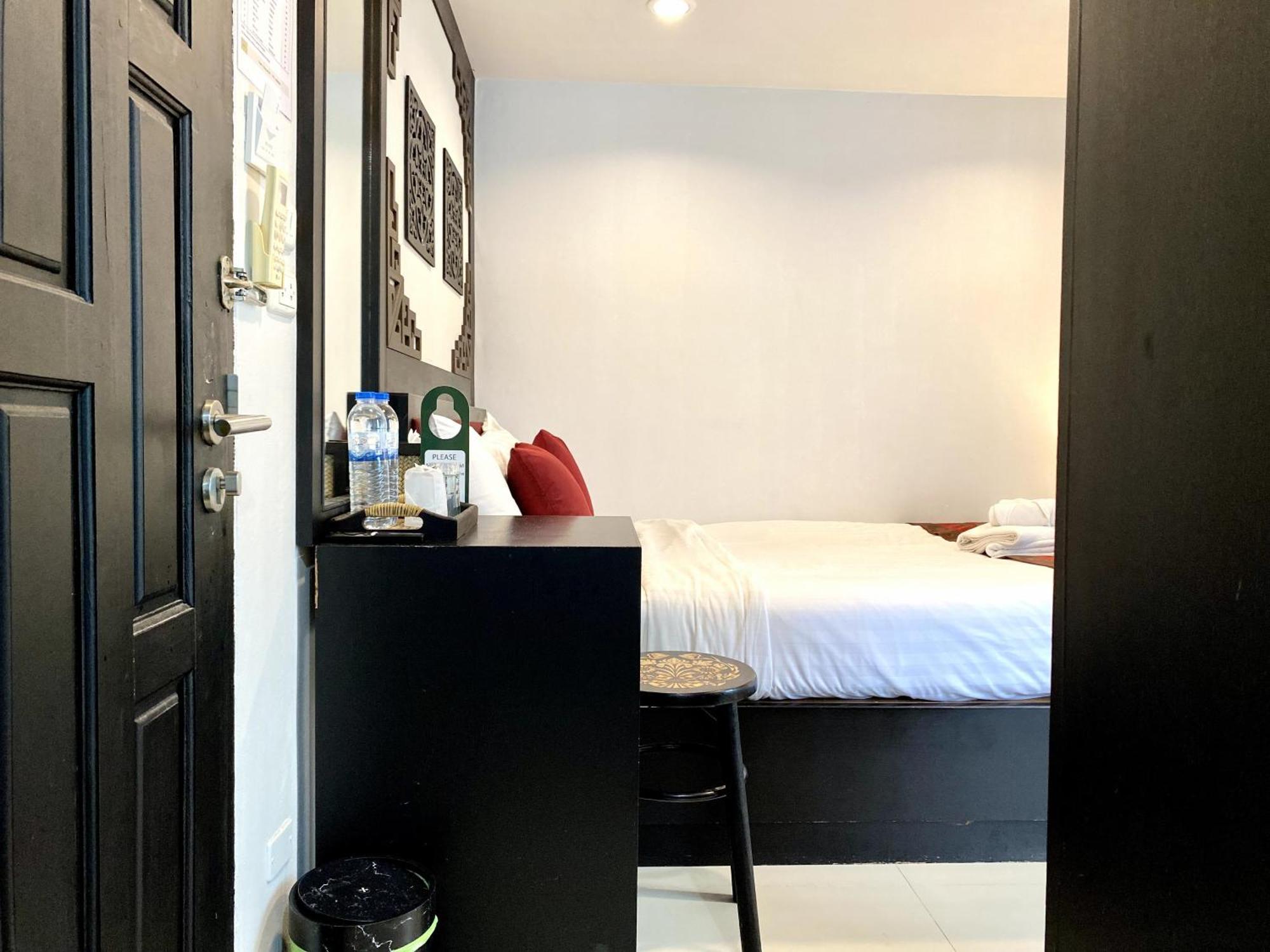 Sunray Beach Hotel Patong 외부 사진
